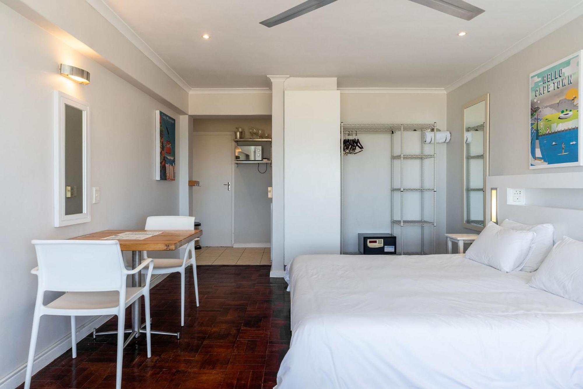 Mouille Point Places - Studios & Apartments Kaapstad Buitenkant foto