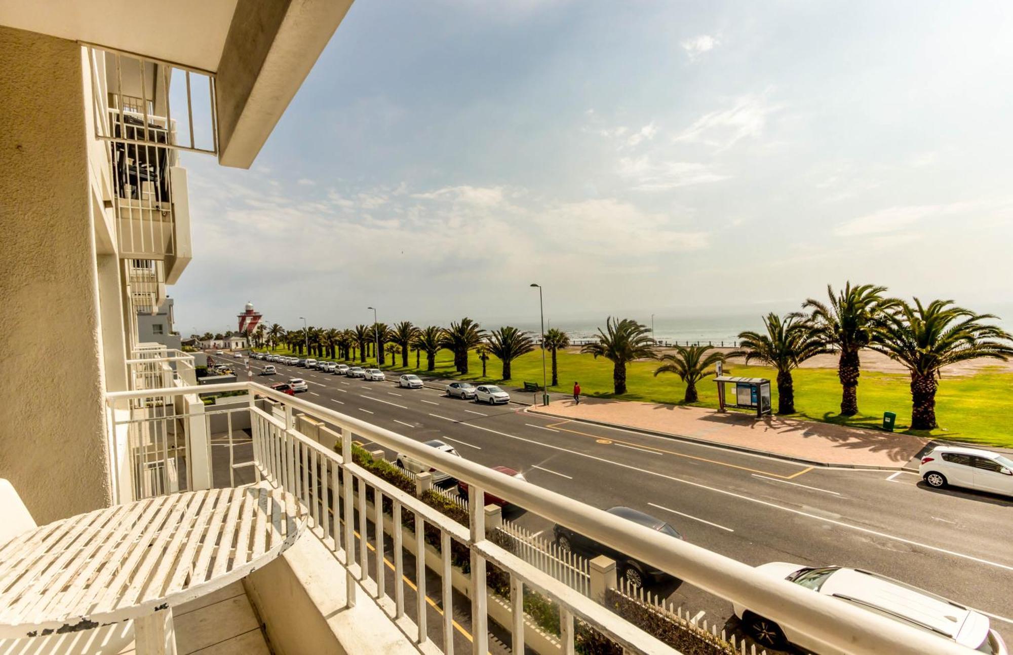 Mouille Point Places - Studios & Apartments Kaapstad Buitenkant foto