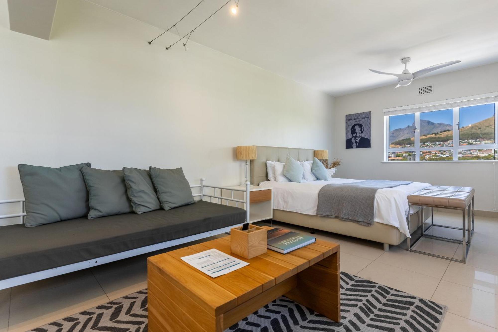 Mouille Point Places - Studios & Apartments Kaapstad Kamer foto