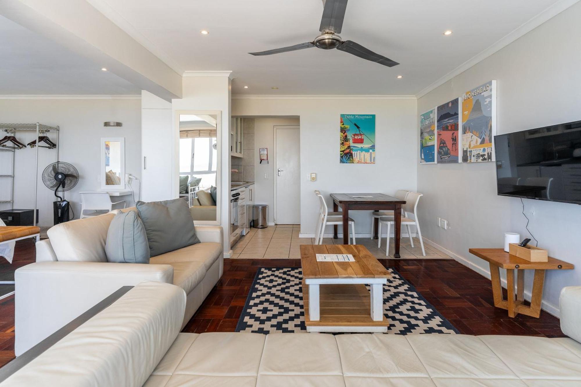 Mouille Point Places - Studios & Apartments Kaapstad Kamer foto